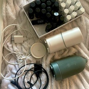 Vitruvi Bundle: Sea Stone & Move Diffusers + 34 oils/blends- $1000 VALUE!